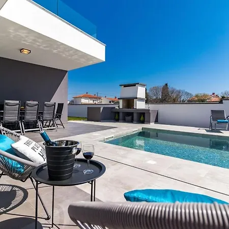 Ella Comfortable Villa